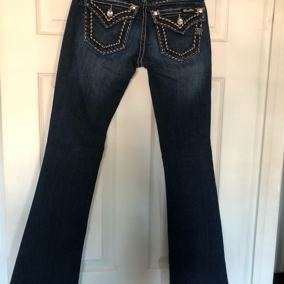 Miss Me boot cut jeans with decorative buttons. - Picture 7 of 7